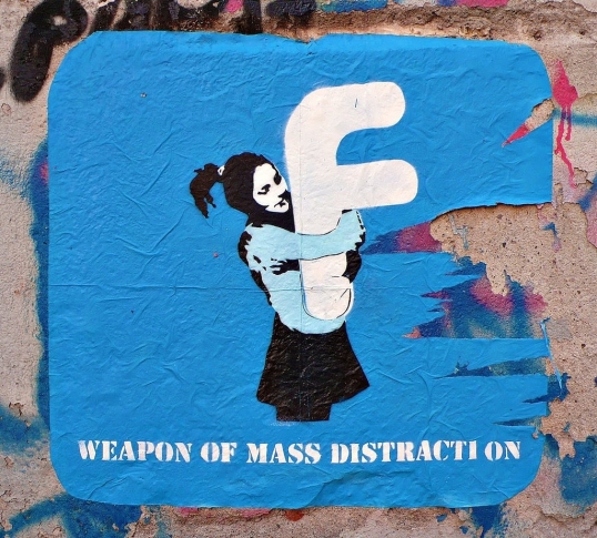 Weapon of Mass Distraction a CC in Flicker by starkart.org